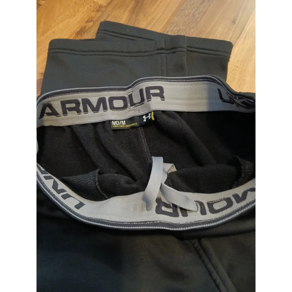 Under Armour Men's Medium Black Loose Fit Sweatpants Joggers 28